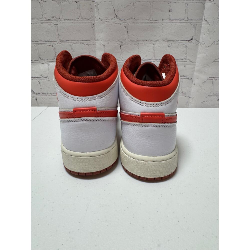 Nike Air Jordan 1 Mid SE GS White Red Sail Youth 6Y NIB - Picture 4 of 9